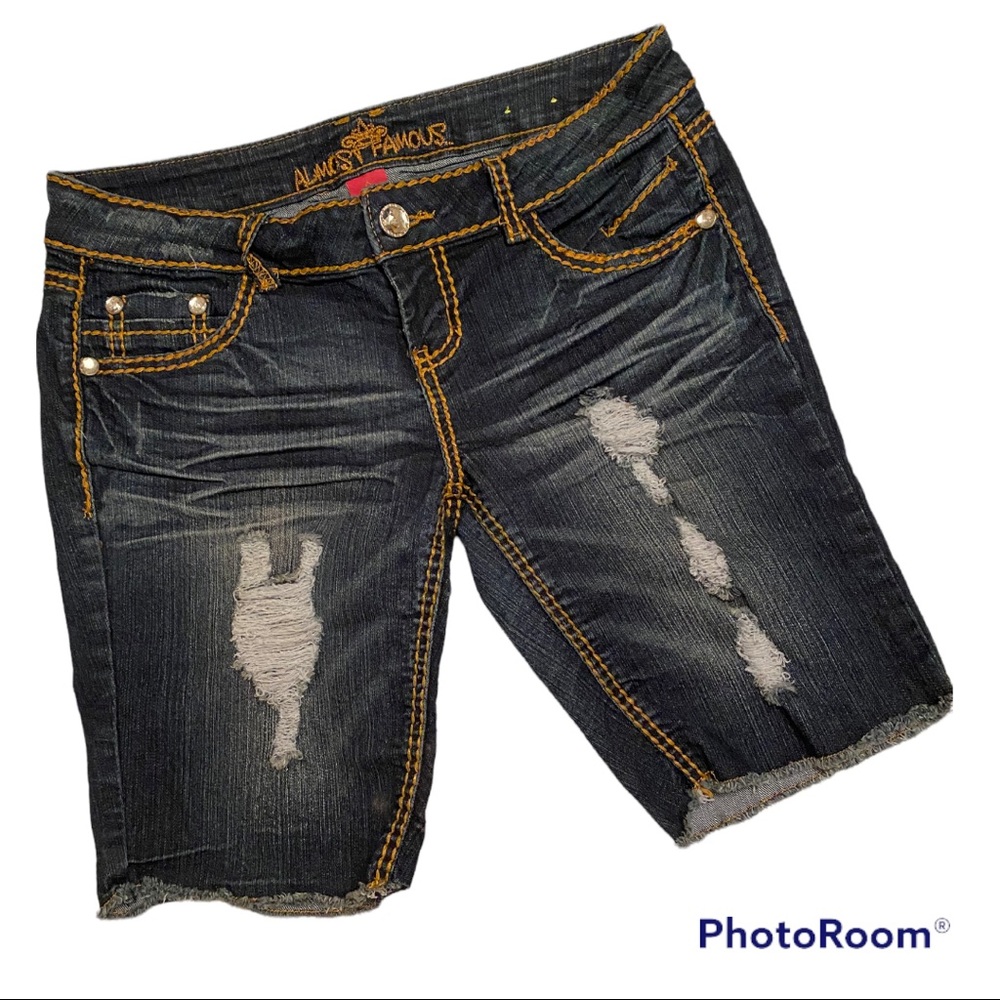 Almost Famous bermuda shorts